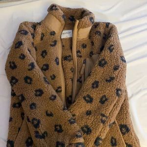 abercombie & fitch fuzzy jacket